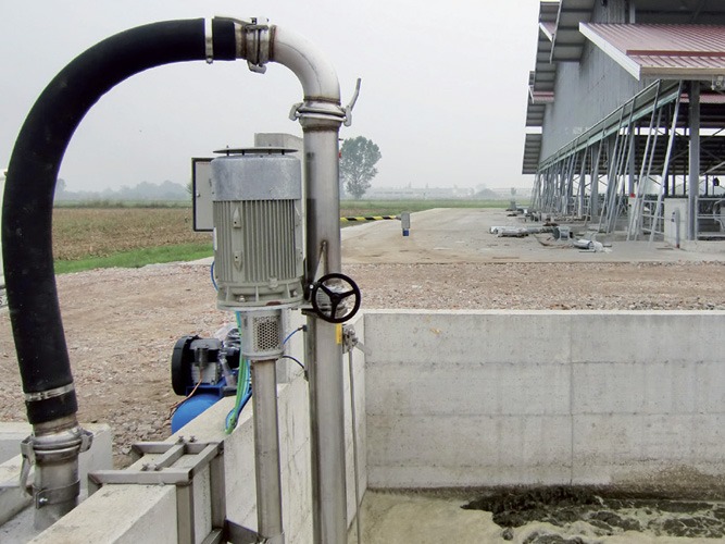 Veneroni Automatizirni sustav za recirkulaciju stružnog kanala.